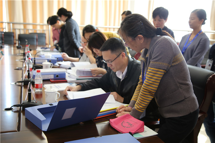 查资料1.jpg