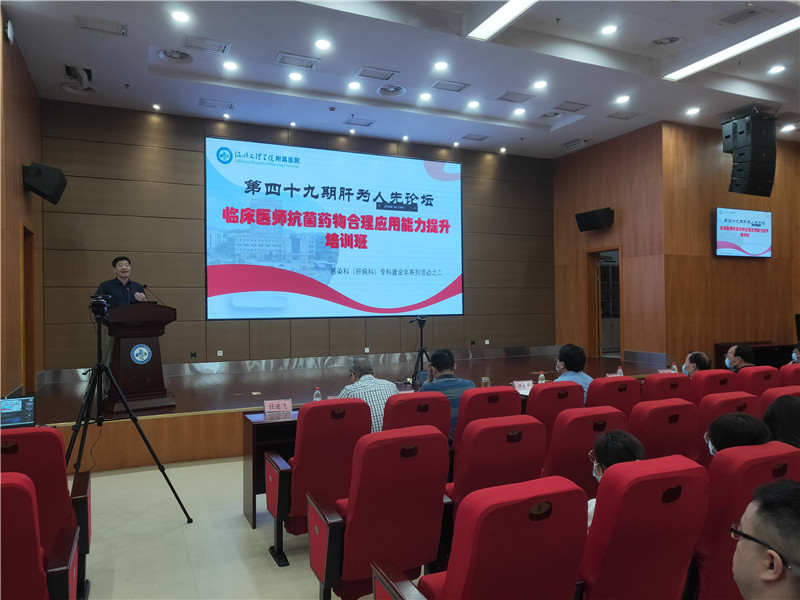 沈华江1.jpg 沈华江1.jpg