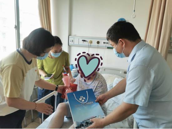 图片22.jpg 图片22.jpg
