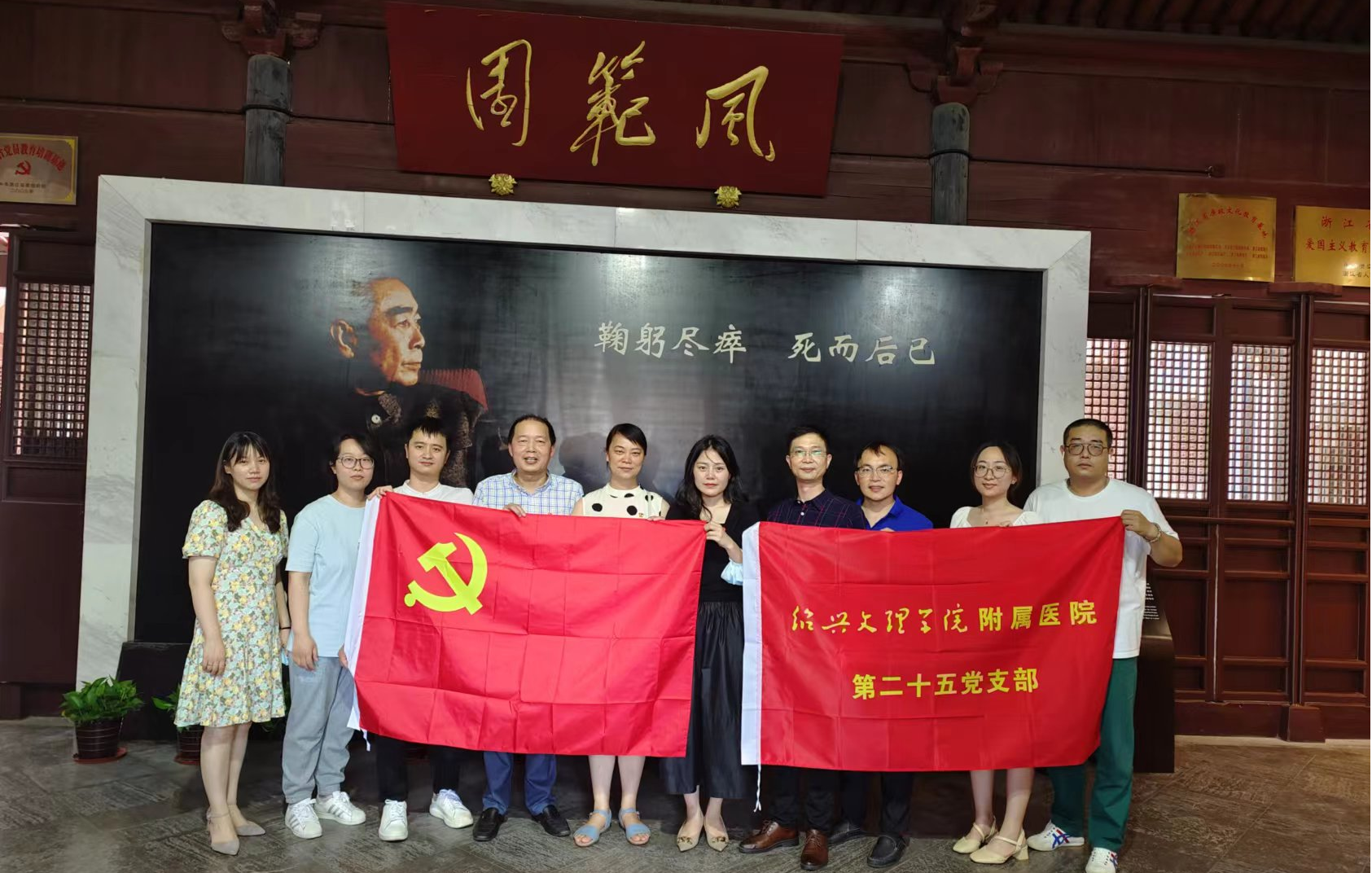 图片2.png 图片2.png