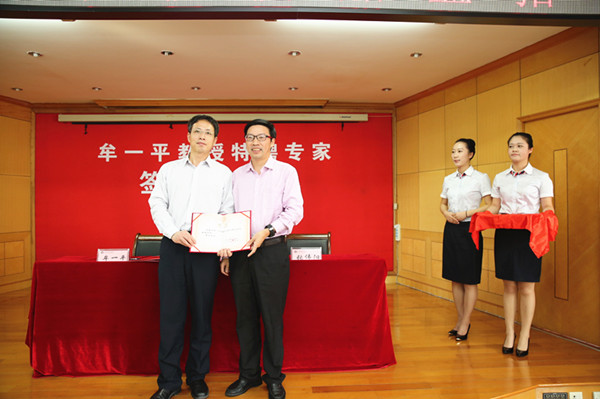 C:\Documents and Settings\Administrator\桌面\W20A5897_副本.jpg C:\Documents and Settings\Administrator\桌面\W20A5897_副本.jpg