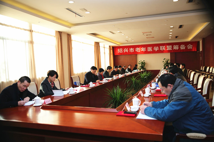 C:\Documents and Settings\Administrator\桌面\W20A8044_副本.jpg C:\Documents and Settings\Administrator\桌面\W20A8044_副本.jpg