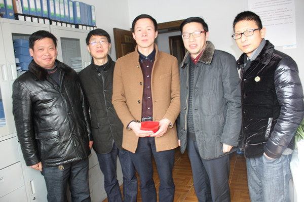 C:\Documents and Settings\Administrator\桌面\IMG_7362_副本.jpg C:\Documents and Settings\Administrator\桌面\IMG_7362_副本.jpg