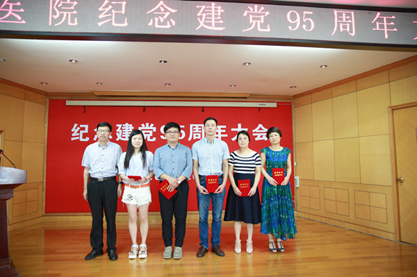 C:\Documents and Settings\Administrator\桌面\6360227328001639007162318.jpg C:\Documents and Settings\Administrator\桌面\6360227328001639007162318.jpg