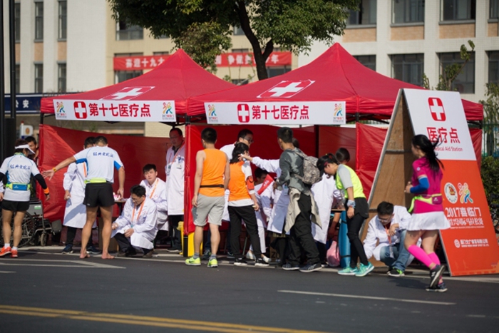 C:\Users\Administrator\Desktop\改长宽后\越马医疗保障照片\越马医疗保障照片\第十七医疗点\26c5582568bec73f9f8e71e112cdc15f-sz_1237639.jpg C:\Users\Administrator\Desktop\改长宽后\越马医疗保障照片\越马医疗保障照片\第十七医疗点\26c5582568bec73f9f8e71e112cdc15f-sz_1237639.jpg