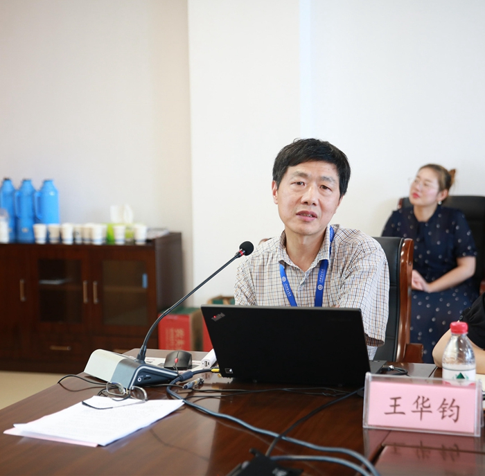纪委书记王华钧.JPG._副本.jpg