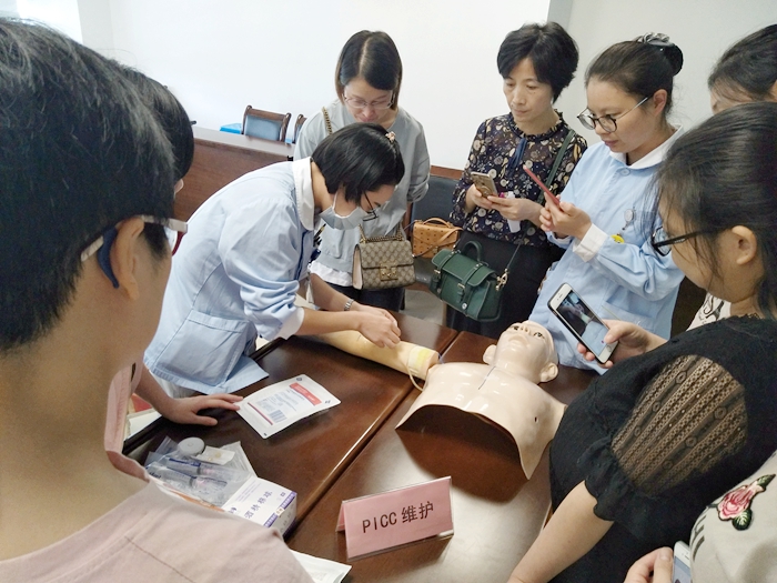 微信图片_20181008103933_副本.jpg 微信图片_20181008103933_副本.jpg
