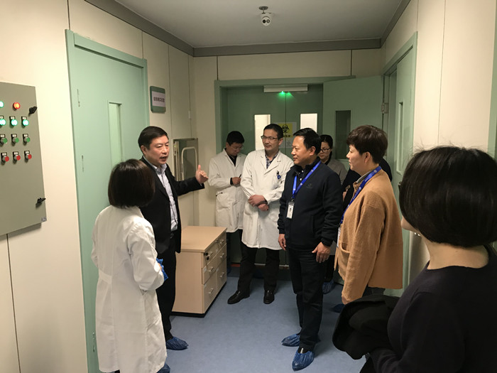 陈敏嫣1_副本.jpg 陈敏嫣1_副本.jpg